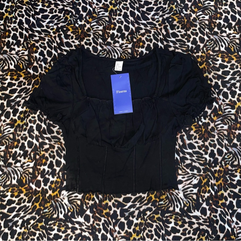 Floerns Black Ruched Bust Top